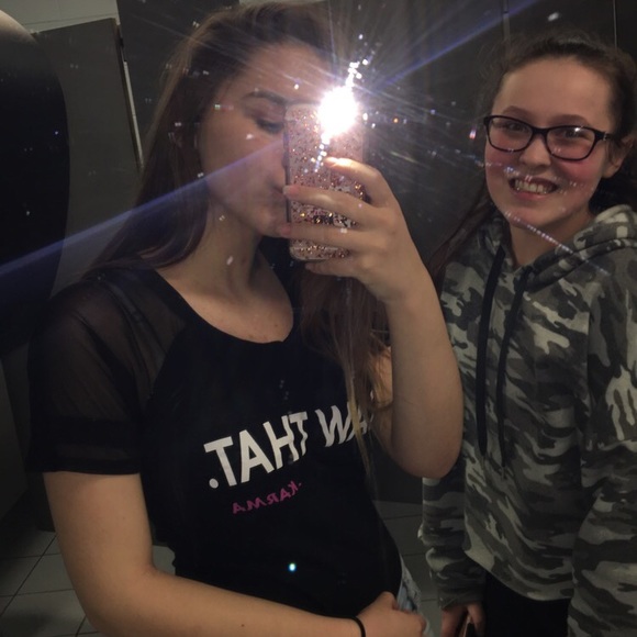 Meet your Posher, Briana - Picture 1 of 1